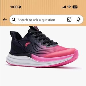 Dynamic Women's Athletic Shoes in Pink and Black